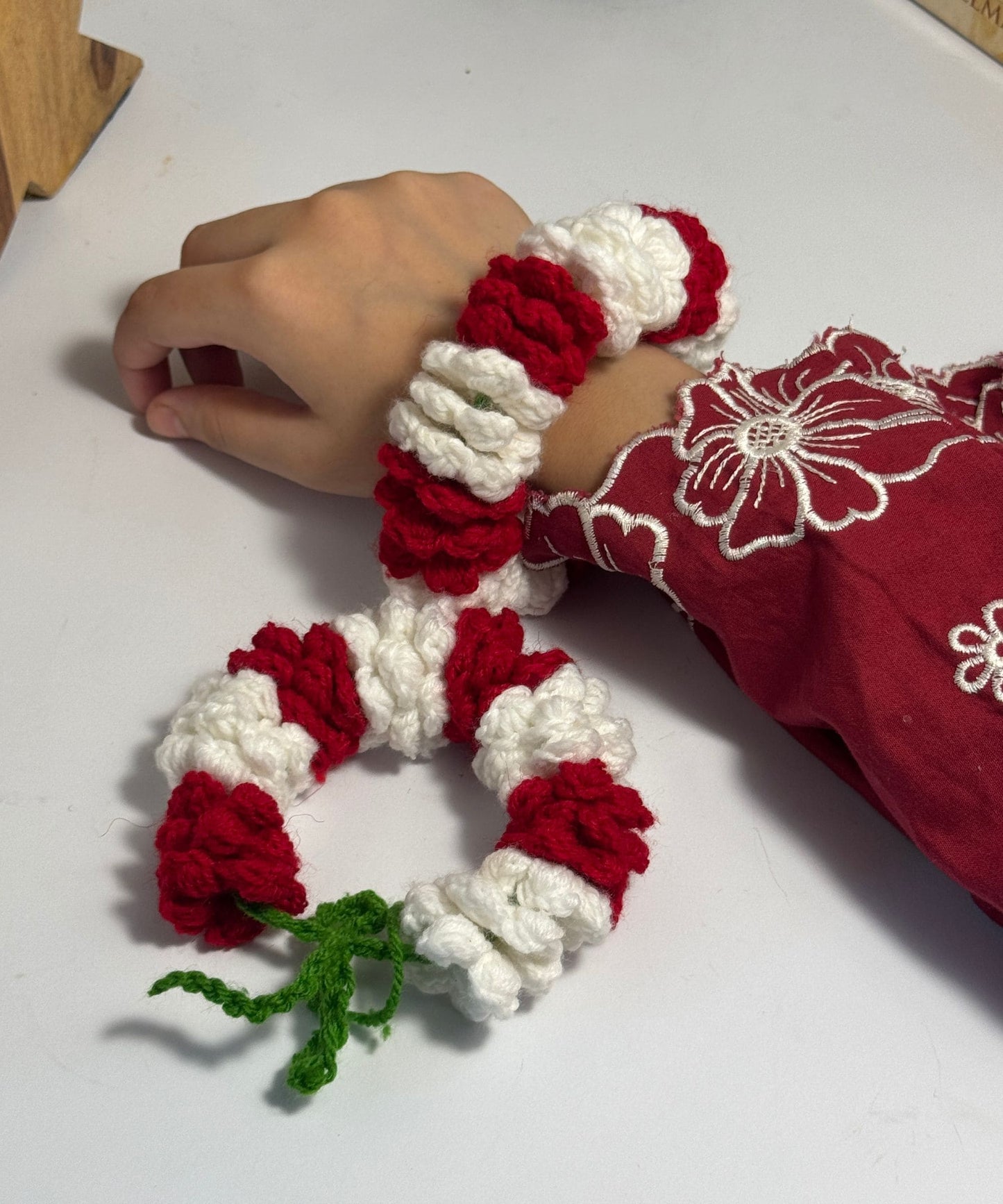 Red And White Gajra Pair